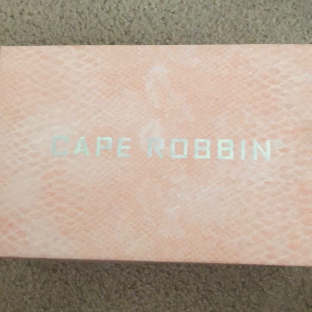 Cape Robbin Heels